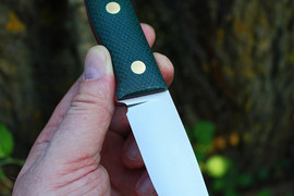 Туристический нож Ягд Bohler N690, накладки micarta Изумруд, оружейная насечка