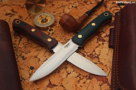 Туристический нож Бушкрафт Bohler N690, накладки micarta Красно-Черная, оружейная насечка