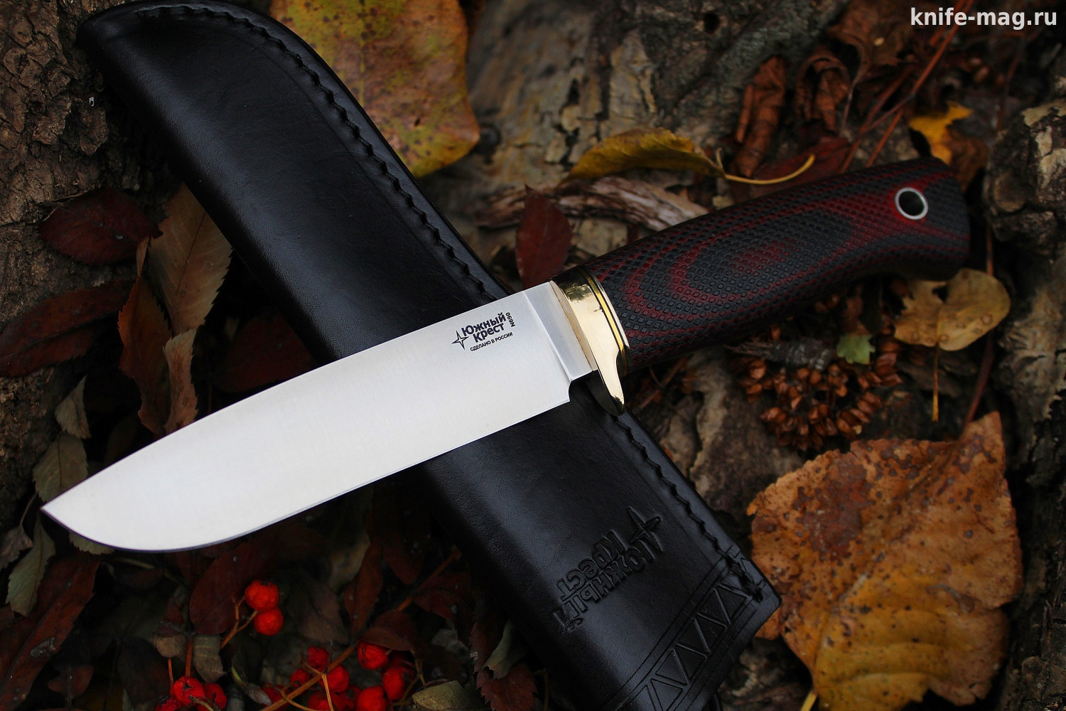 Туристический нож Чинук Эксперт Bohler N690, рукоять micarta Красно-Черная, оружейная насечка