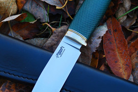 Туристический нож Компаньон Эксперт Bohler N690, рукоять micarta Изумруд, оружейная насечка