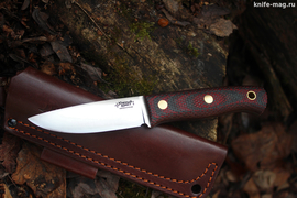 Туристический нож Ягд D2, накладки micarta Красно-Черная, оружейная насечка