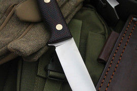 Туристический нож Шершень L CPR, накладки micarta Красно-Черная, оружейная насечка