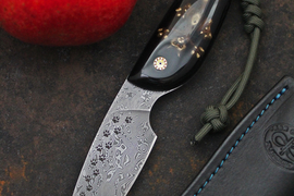 Авторский нож Котэ Дамаск ZDI-1016 (накладки ювелирный полимер)