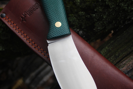 Туристический нож Nessmuk Nord Hunter VG-10, накладки micarta Изумруд, оружейная насечка