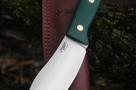 Туристический нож Nessmuk Nord Hunter VG-10, накладки micarta Изумруд, оружейная насечка