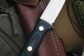 Туристический нож Шершень VG-10, накладки micarta Черно-Синяя, оружейная насечка