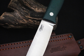 Туристический нож Росомаха Böhler K110, накладки micarta Изумруд, оружейная насечка