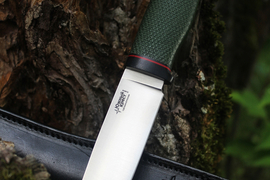 Туристический нож Гризли Elmax, рукоять micarta Форест Грин, оружейная насечка