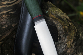 Туристический нож Компаньон Elmax, рукоять micarta Форест Грин, оружейная насечка