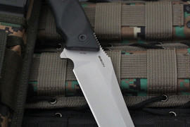Туристический нож Bison