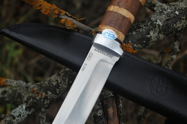 Лиса (рукоять орех, вставки карельская береза)